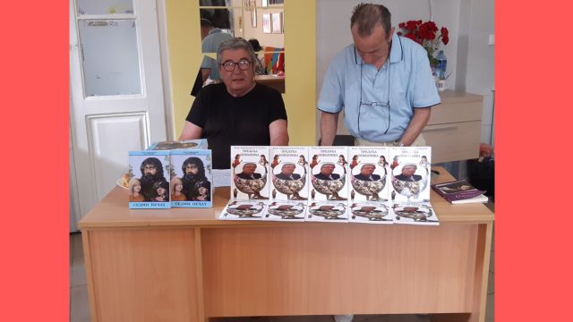 КУК: „Прељуба покојника“ Бошка Барјактаровића представљена Бечејцима